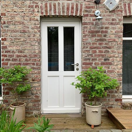 Haus Finchen - Alte Naeherei Hückelhoven Exterior foto